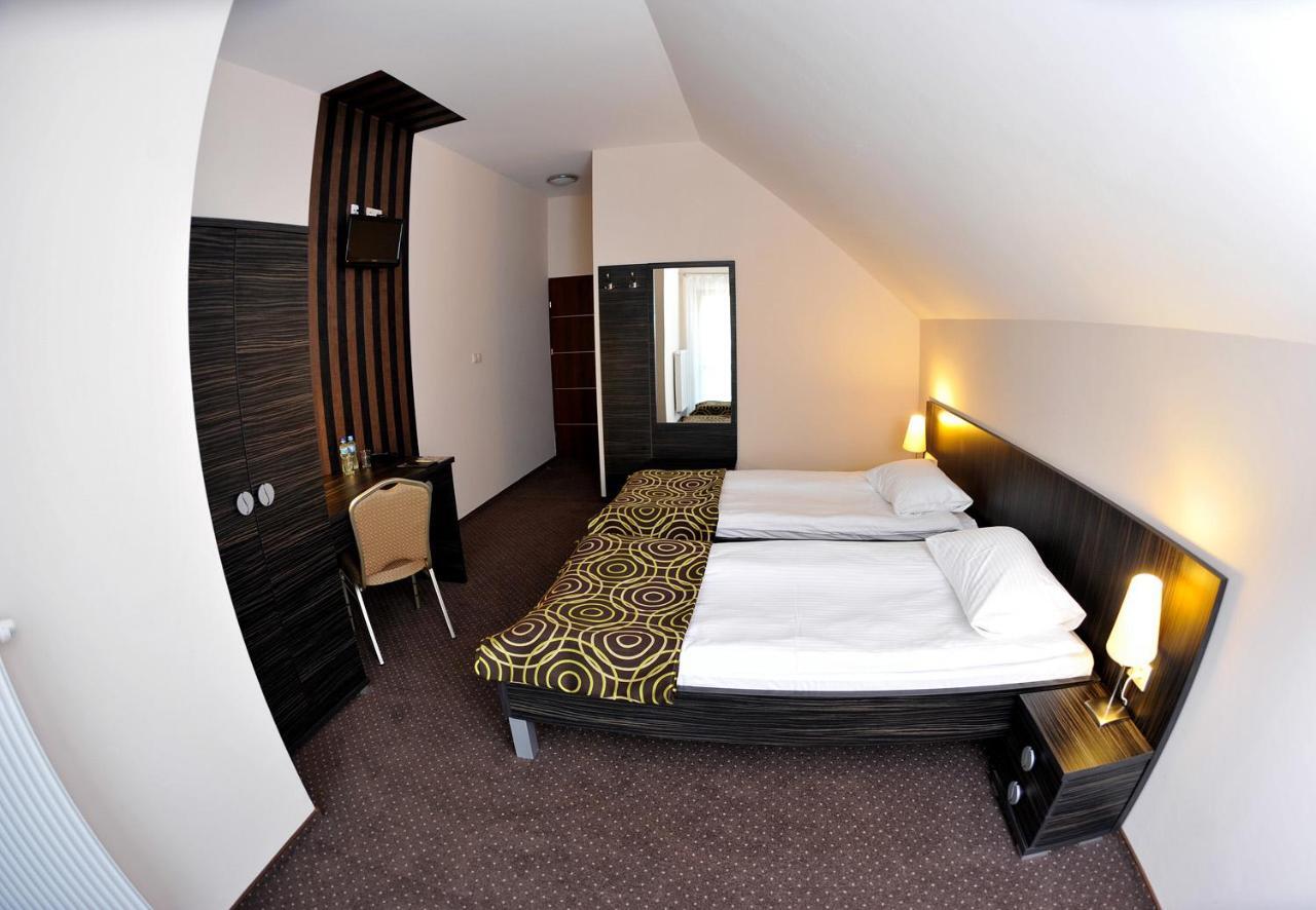 Hotel Sulbin Garwolin Luaran gambar