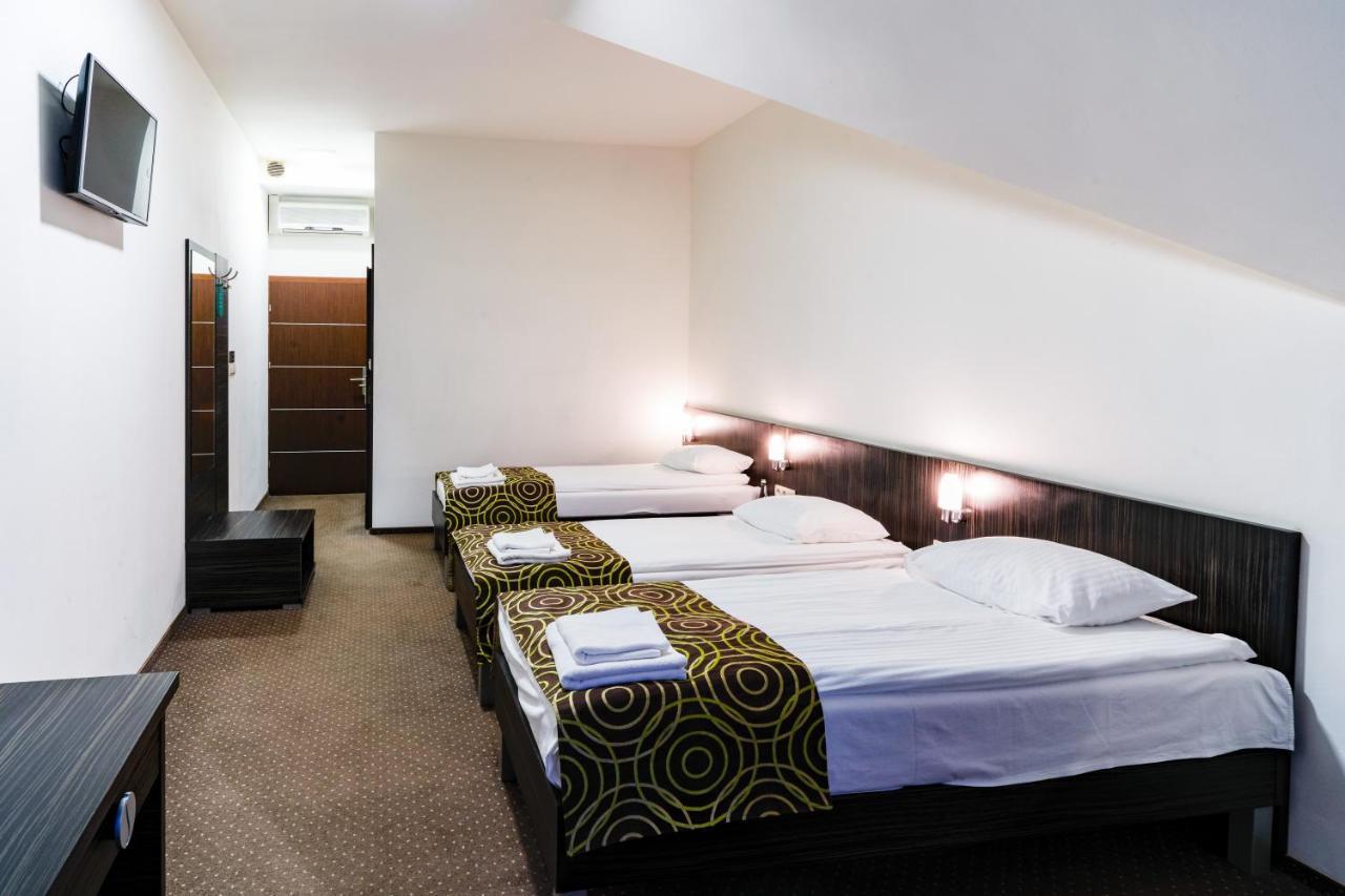 Hotel Sulbin Garwolin Luaran gambar
